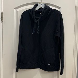 Vineyard vines funnel neck